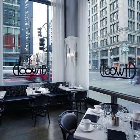 Staypineapple, An Iconic Hotel, The Loop-3